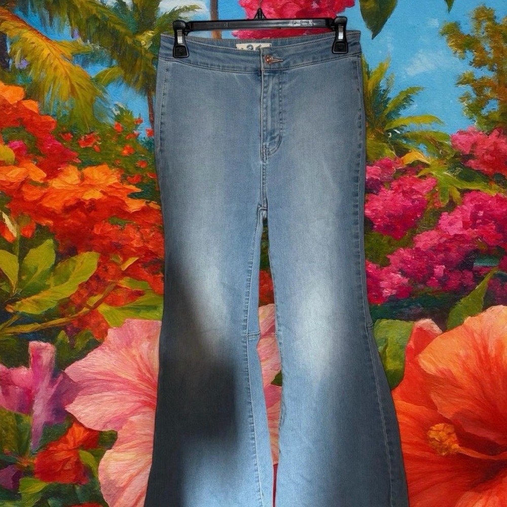 Free People blue flare jeans Size 26